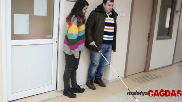 (Özel) Nilüfer Belediyesinden engellilere ücretsiz kitap servisi