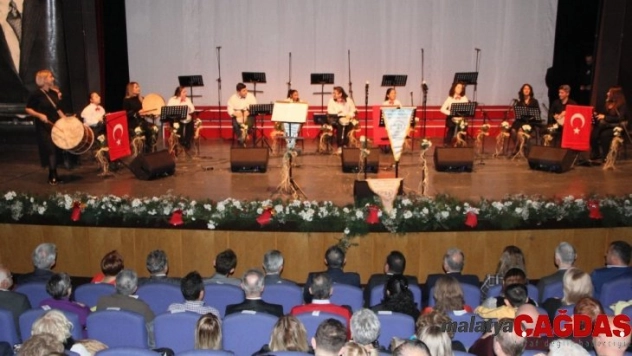 Özel öğrencilerden farkındalık oluşturan gösteri