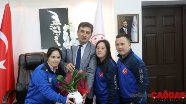 Özel Sporculardan Özel Ziyaret