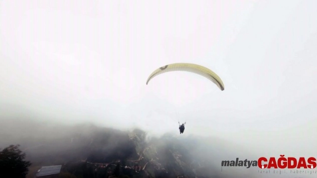 (ÖZEL) Yarış dronu ile Türkiye'yi tanıttı