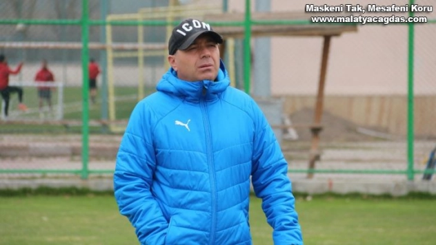 Özer Karadaş: 'Hedefimiz puan ya da puanlarla ayrılmak'