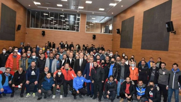 Öztürk: 'Olimpiyatlar için meşakkatli yolları birlikte aşacağız'