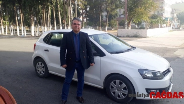 Özür beklerken kaçan sürücüye kızıp polise şikayetçi oldu