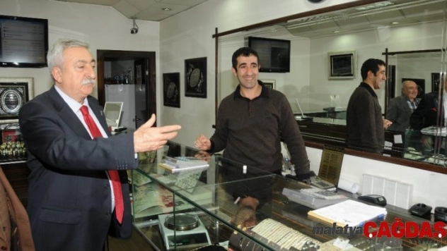 Palandöken: 'Kuyumcu ürünlerinde taksit sayısının 8'e çıkması vatandaşı da, piyasaları da rahatlatacak'