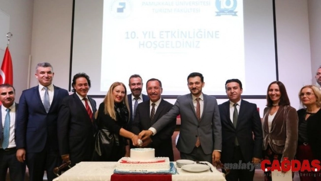 Pamukkale Üniversitesi Turizm Fakültesi 10. yılını kutladı