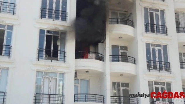 Patlayan klima motoru yangınına neden oldu