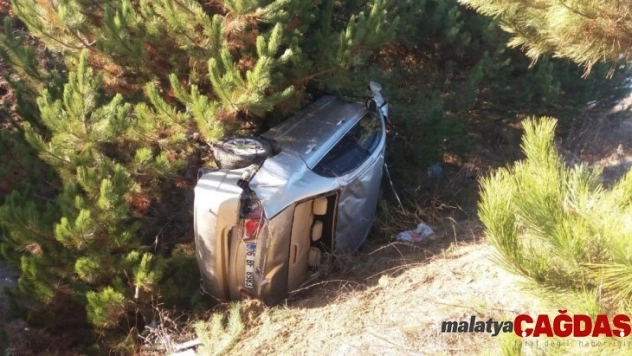 Pazarlar'da trafik kazası: 3 yaralı