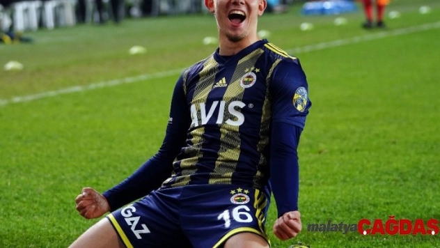 Phillip Cocu: 'Ferdi'yi kiralamayı düşünüyoruz'