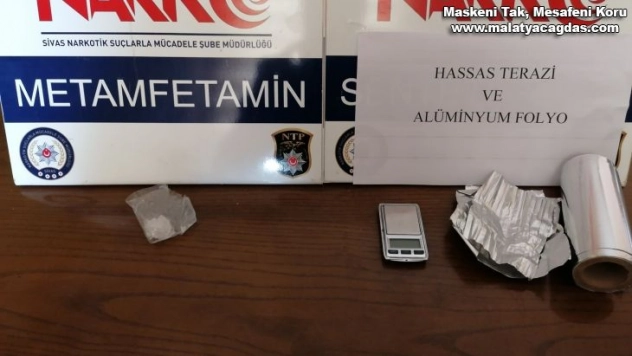 Polis ekiplerince yakalanan şahıslara 14 Bin 132 lira para cezası