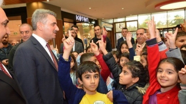 Polis Haftası Etkinlikleri Kapsamında Stantlar Açıldı