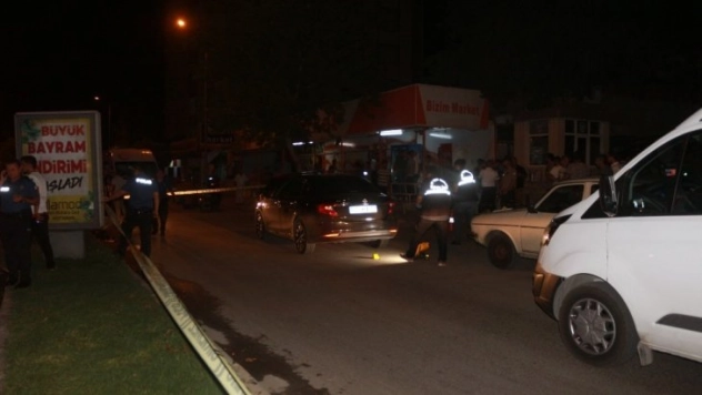 Polis lojmanları önünde silah sesleri yükseldi: 1 yaralı