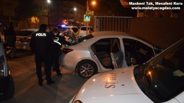 Dur ihtarına uymayan Sürücü otomobili bırakıp kaçtı