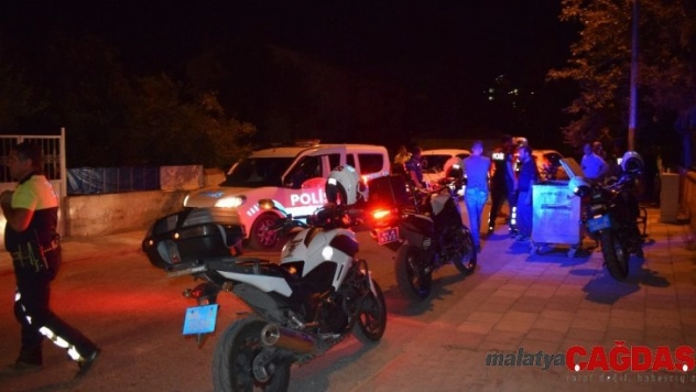 Biri çöp konteynerinde diğeri varil içinde yakalandı