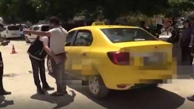 Polisten okul çevrelerinde denetim