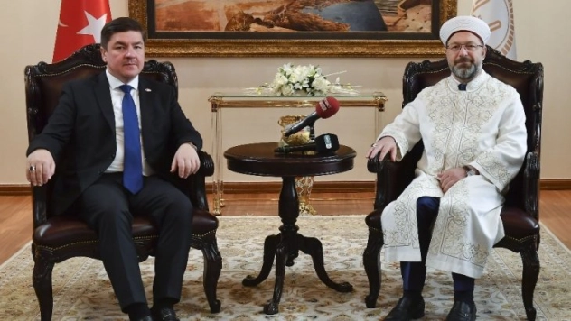 Polonyalı Müslümanlar dan Diyanet e teşekkür ziyareti