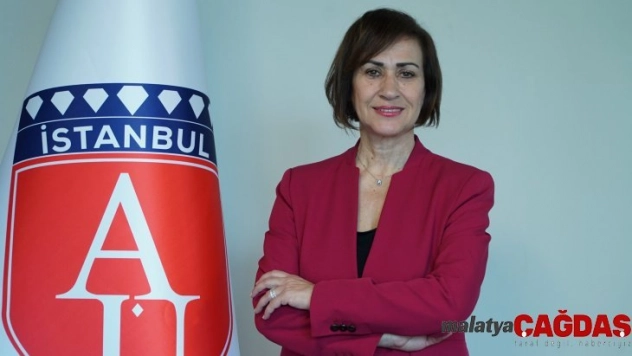 Prof. Dr. Ataman: Türkiye cari fazlayı hizmet gelirlerine borçlu