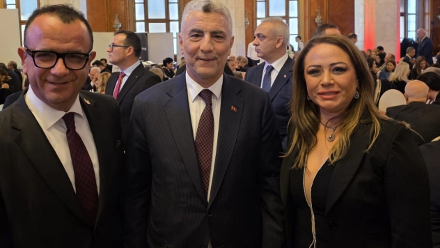 Bükreş'te Türk Rüzgârı: Aysun Bay'a Büyük Onur