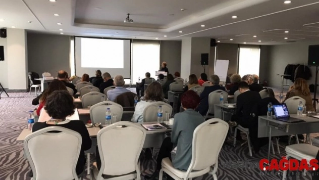 Prof. Dr. Dağlı: 'Elektronik sigarının girmesini engellemek, girdikten sonra zararlarını engellemeden daha önemli'