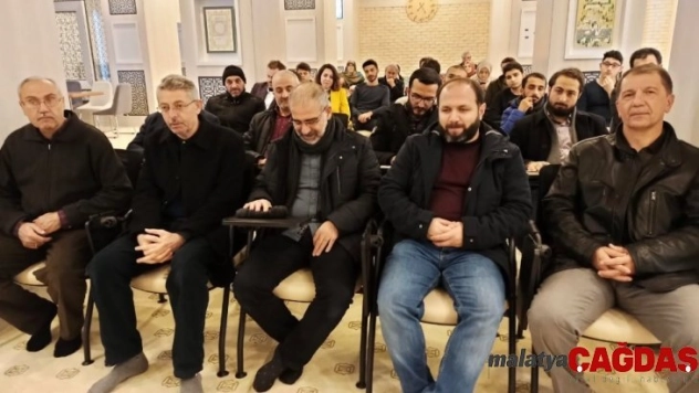 Prof. Dr. Faruk Gürbüz: 'Edepsiz edebiyat olmaz'