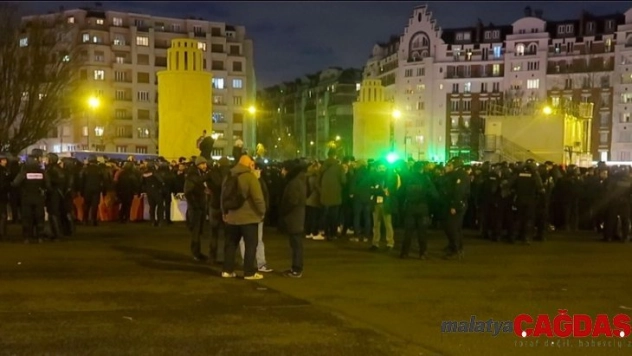 PSG ile Galatasaray taraftarı arasında arbede