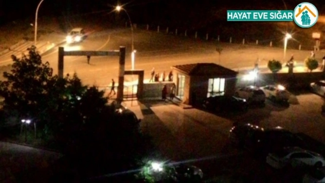 Pütürge depreminde Malatya'da halk sokağa çıktı