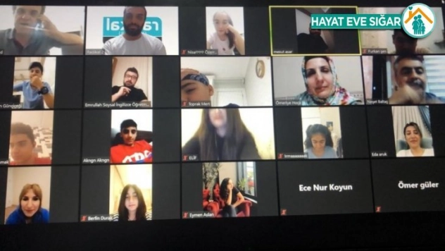 Radikal Okulları korona günlerinde bile öğrencilerini yalnız bırakmadı