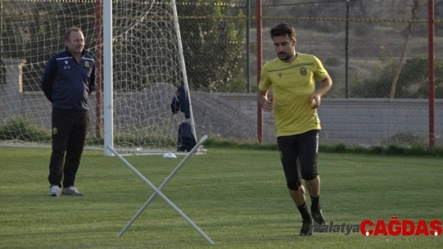 Rahman Buğra Çağıran Malatyaspor'a geldiğim ilk sene şampiyonluk yaşadım