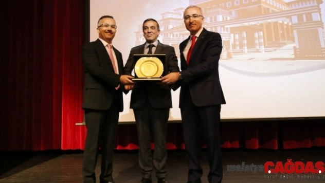 Recep Tayyip Erdoğan Üniversitesi'ne TSE Kalite Yönetimi Sistemi Belgesi verildi