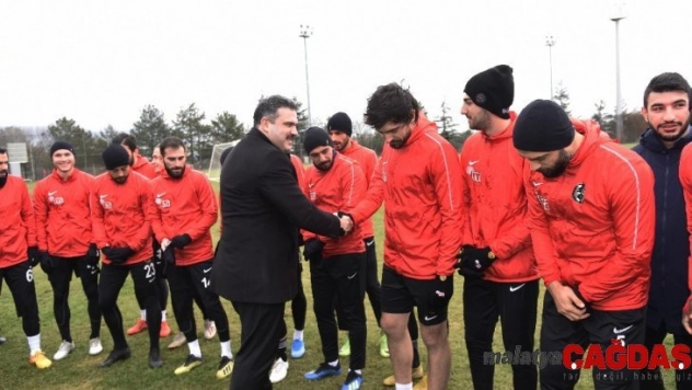 Rektör Çomaklı'dan Eskişehirspor'a destek sözü