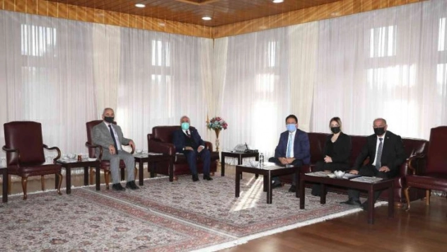 Rektör Çomaklı, Erihder yöneticileri ile bir araya geldi