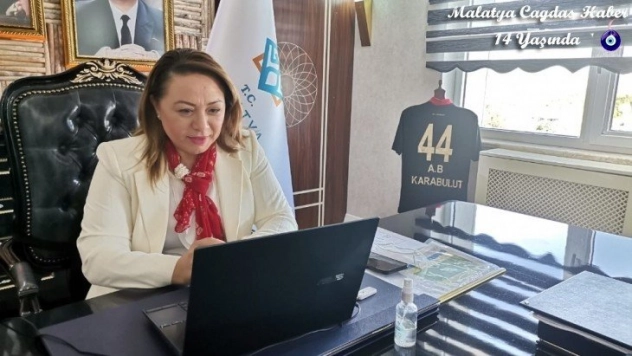 Karabulut, Online eğitimde rol model uygulamalar geliştirdik