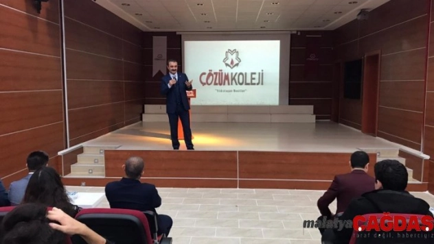 Rektör Öztürk, Çözüm Koleji'nin konuğu oldu