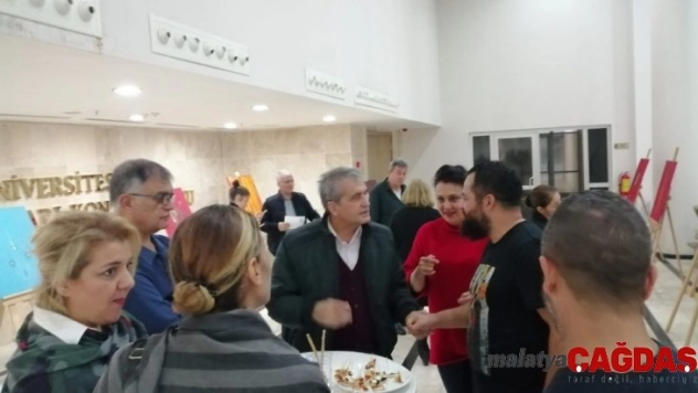 Ressam Safter Çevirgen Mersin'de sergi açtı
