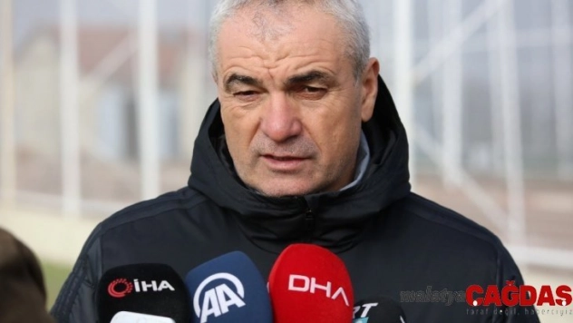 Rıza Çalımbay: 'Emre ile Mert Hakan'ı gönderme düşüncemiz yok'