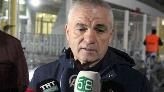 Rıza Çalımbay'dan Beşiktaş açıklaması!