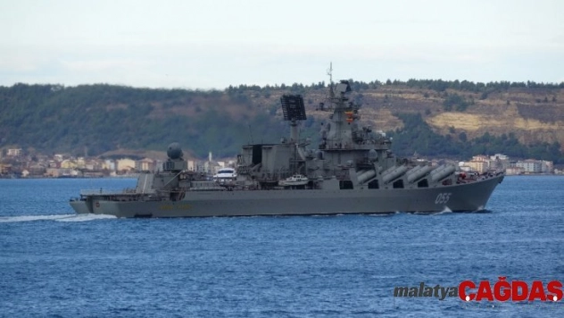Rus füze kruvazörü Mareşal Ustinov, Çanakkale Boğazı'ndan geçti