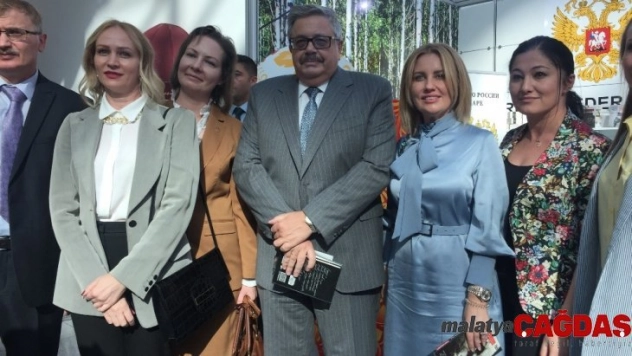 Erkhov: İki ülke arasındaki siyasi diyalog neredeyse zirveye ulaşmış durumda