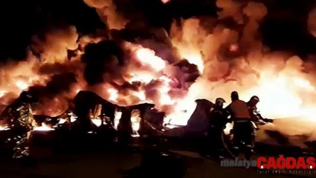 Rusya'da 12 bin metrekarelik depoda yangın