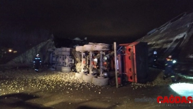 Rusya'da otoyol köprüsü çöktü