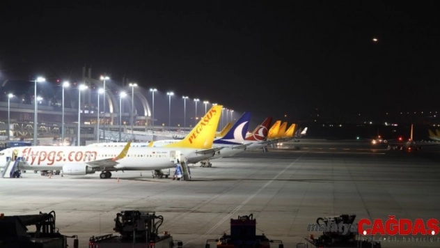 Sabiha Gökçen Uluslararası Havalimanı'nda uçuş rekoru kırıldı