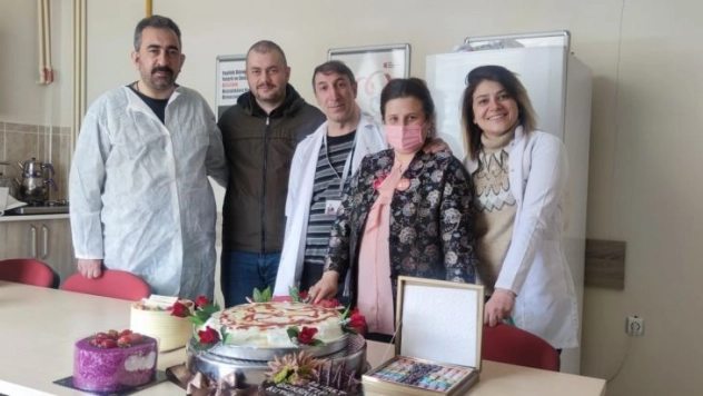 Sağlık çalışanlarına boranili sürpriz