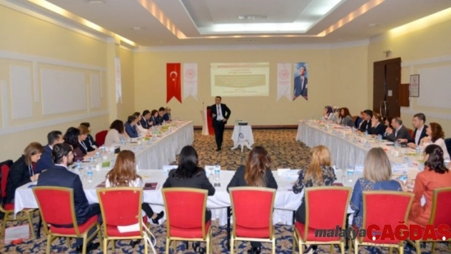 Sağlıkçılar halk sağlığı eğitimi için Eskişehir'de buluştu.