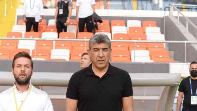 Sait Karafırtınalar: 'Hem düşme potasına hem de play-off'a 7 puan kaldı'
