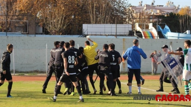 Salihli Belediyespor Kulübü'nden, Aliağa Futbol'a kınama