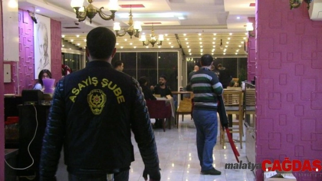 Samandağ polisi yılbaşı önlemlerini artırdı