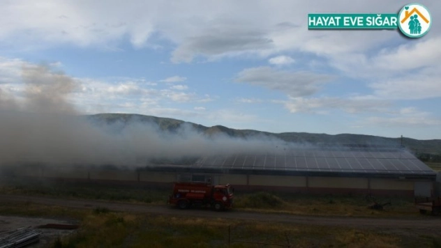 Samanlıkta çıkan yangın korkuttu