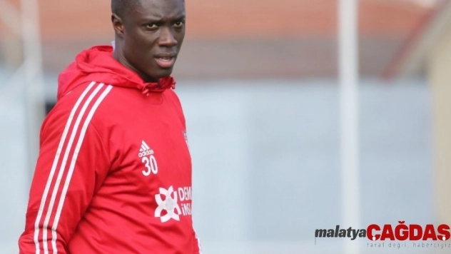 Samassa: 'Fenerbahçe'ye iyi hazırlanıyoruz'