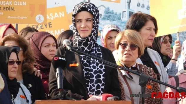 Samsun'da 'Kadına şiddete hayır' yürüyüşü