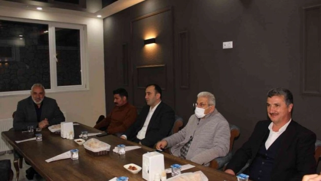 Sanayi sitesi esnafı iftar yemeğinde buluştu