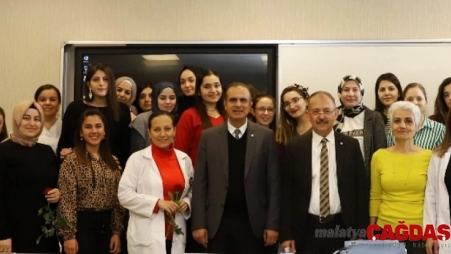 SANKO Üniversitesi'nde Öğretmenler Günü kutlandı